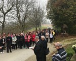Slika Biskup Radoš predvodio listopadski Marijin put u Klenovniku